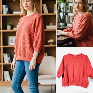 Cos coral embossed 3/4 sleeve pullover